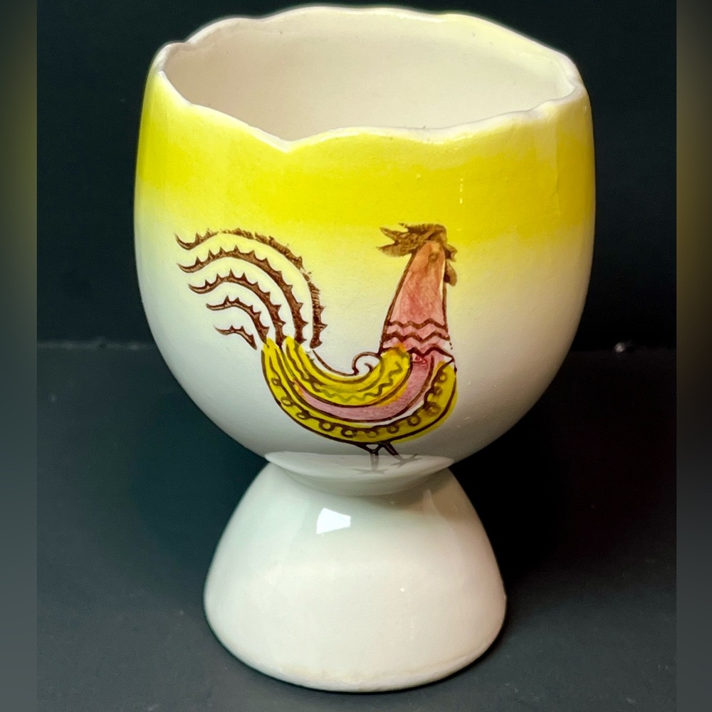Vintage Egg Cup Rooster Hand Painted Made In Japan Ceramic Yellow Edge